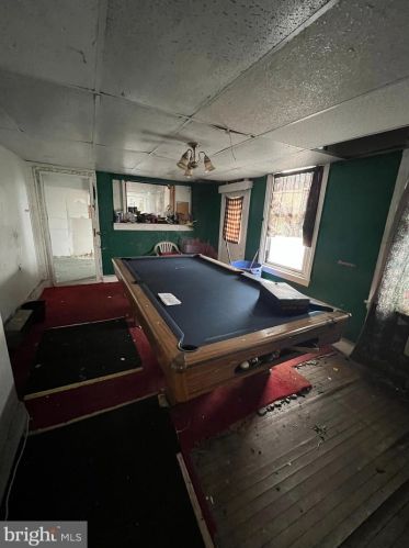 5901 11 St, Philadelphia PA  19141-3210 exterior