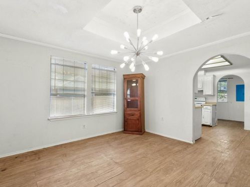 1212 Lilac St, Fort Worth TX  76110-2039 exterior