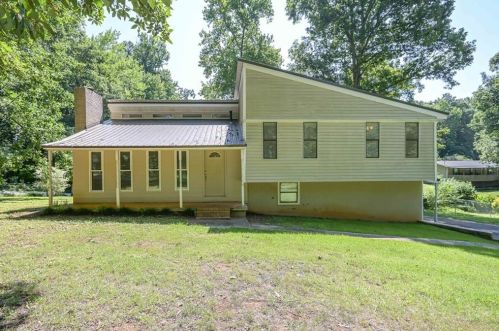 118 Ashley Dr, Carrollton, GA 30117-8423