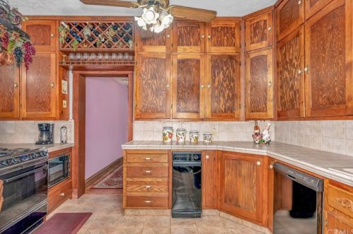 411 J St, Los Banos CA 93635-4142 exterior