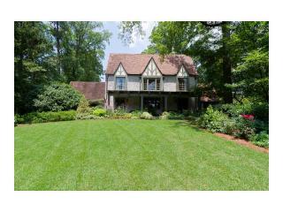 2489 Habersham Rd, Atlanta, GA 30305-3559
