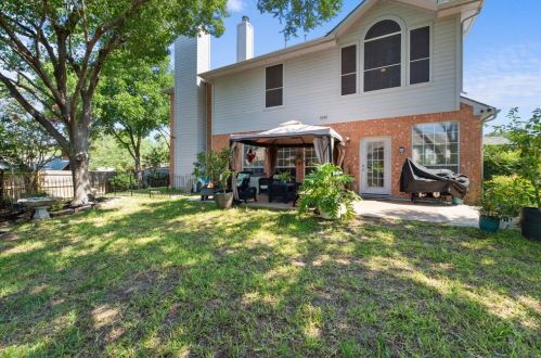 5416 Yellowstone Trl, Fort Worth TX  76137-5301 exterior