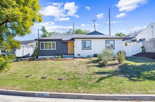 12320 Moline Dr, Whittier, CA 90604-3133