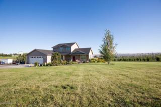 822 Norman Rd, Yakima, WA 98901-7972