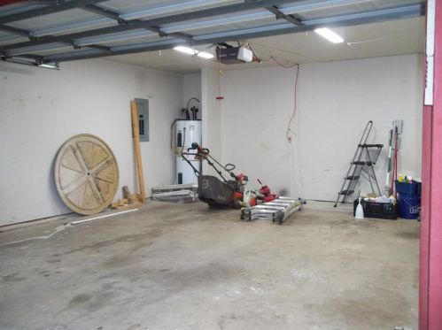 8813 Tyne Trl, Fort Worth TX  76118-7432 exterior