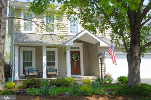 12178 Hopper Ln, Bristow, VA 20136-1930