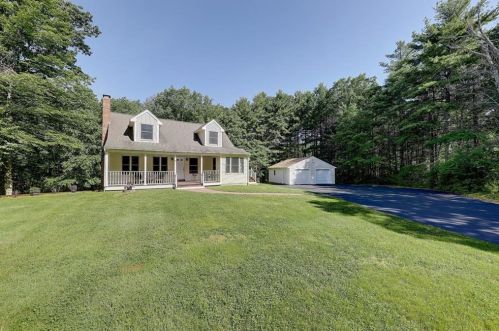 97 Pine Orchard Rd, Glocester, RI 02814-1913