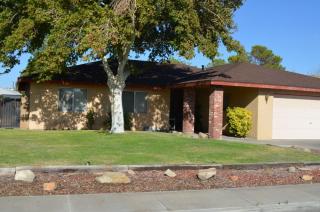 308 Larkspur St, Ridgecrest, CA 93555-4430