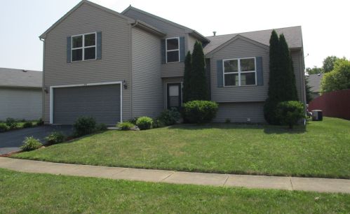 810 Casey Ln, Alden, IL 60033-7843