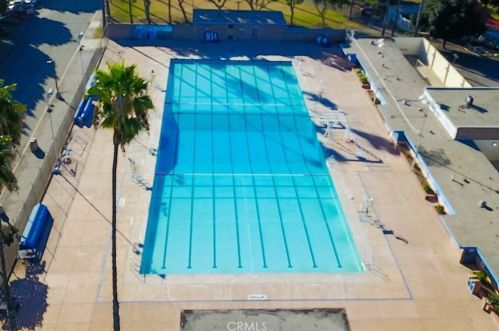 2062 Flower St, Santa Ana CA 92706-1928 exterior