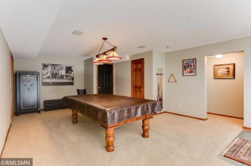 541 Dorland Rd, Saint Paul MN  55119-6781 exterior