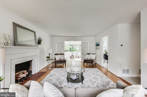 2115 Seminary Rd, Silver Spring MD 20910-1354 exterior