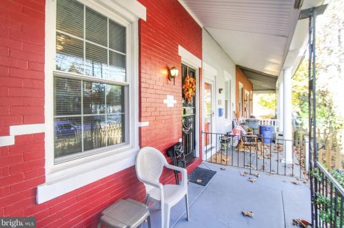 7132 Bryan St, Philadelphia, PA 19119-2403