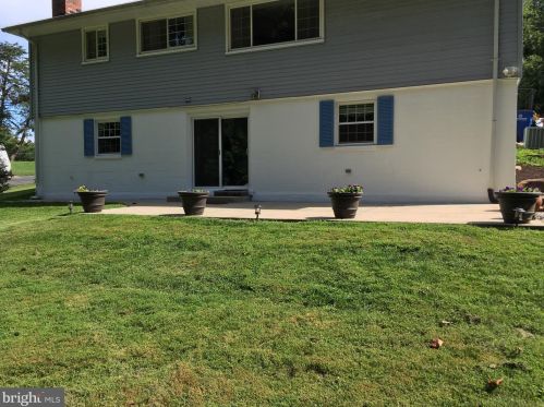 17805 Striley Dr, Ashton, MD 20861-9725