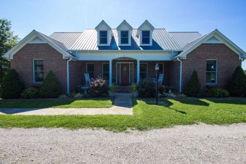 485 Quebeck Rd, Quebeck, TN 38579-2124