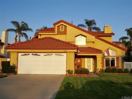 1200 Jasmine St, Redlands, CA 92374-4921