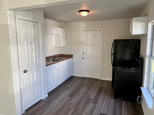 2518 Birdell St, Fort Worth TX  76105-2914 exterior