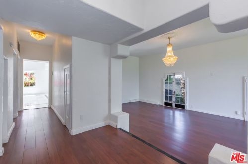 710 Adelaide Pl, Santa Monica CA  90402-1330 exterior