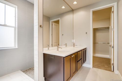 7034 Buchanan Ct, Aurora CO  80016 exterior