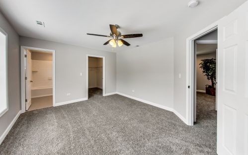 138 Hillside Ln, Willowbrook IL  exterior