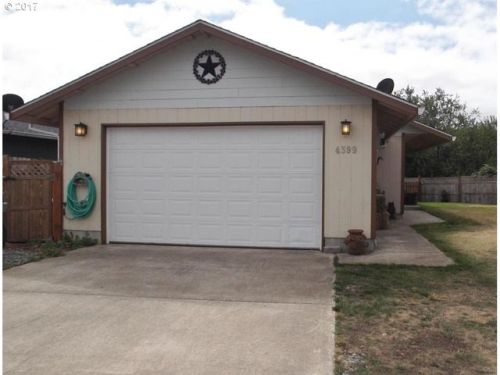 4399 Glenview Ave, Lees Camp OR  97141-2864 exterior