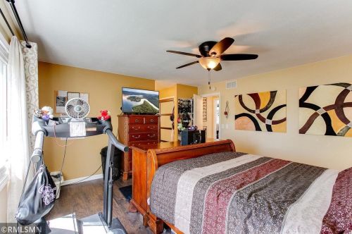 3422 Highlander Dr, Saint Paul MN  55122-1310 exterior