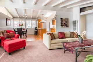 10240 Stern Ave, Cupertino, CA 95014-3689