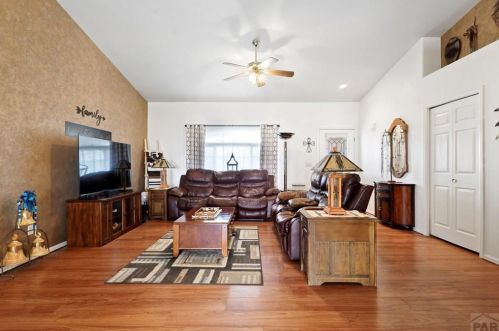 243 Golfwood Dr, Pueblo, CO 81007-3693
