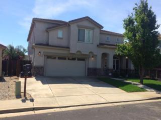 4777 Hummingbird Dr, Fairfield, CA 94534-6718