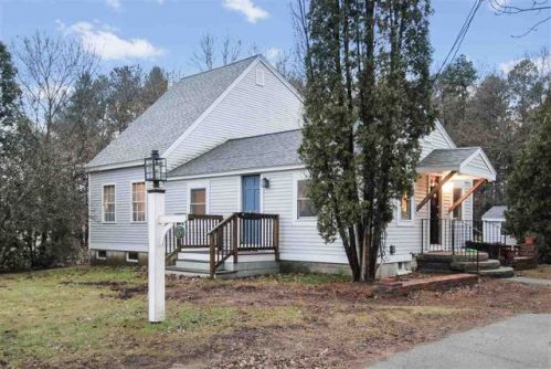 3 Redden St, Dover, NH 03820-2646