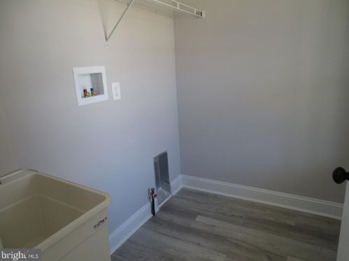 110 Richmond Ave, Blenheim NJ  08012-4724 exterior