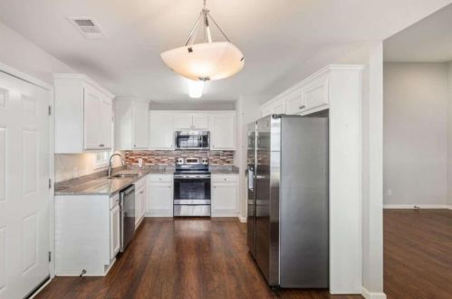 200 Bob White Cir, Cleveland GA  30528-1508 exterior