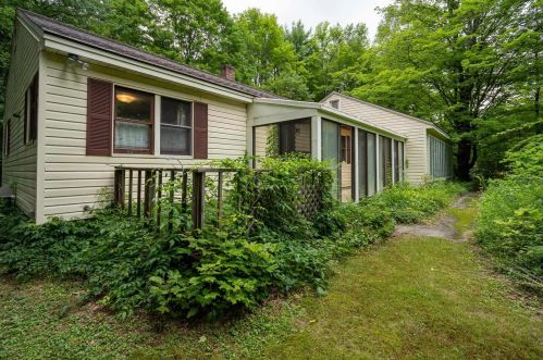 87 Foothills Rd, Bradford, NH 03221-6514
