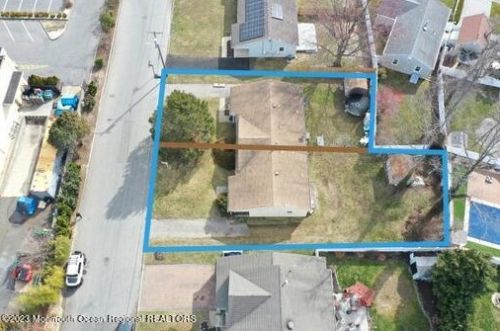 1113 Wessie St, Point Pleasant Beach, NJ 08742-3062