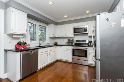 81 Wolfpit Ave, Norwalk CT  06851-4200 exterior