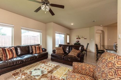 1824 Kachina Lodge Rd, Fort Worth TX  76131-2403 exterior