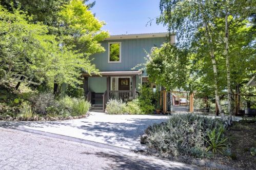 1050 Rebecca Dr, Big Basin, CA 95006-9442