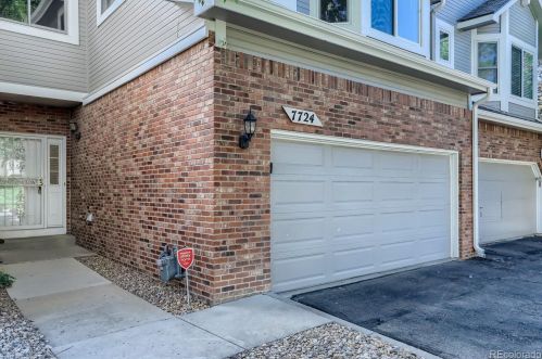 7724 Monaco Cir, Englewood, CO 80112-2582
