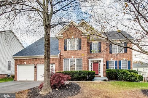 14132 Estate Manor Dr, Gainesville, VA 20155-5817