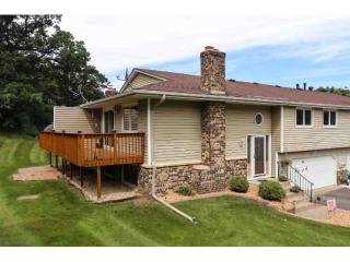 1710 Hickory Hl Dr, Saint Paul MN  55122-2412 exterior