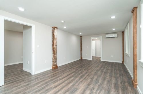70 Peep Toad Rd, Killingly CT  06239-1522 exterior