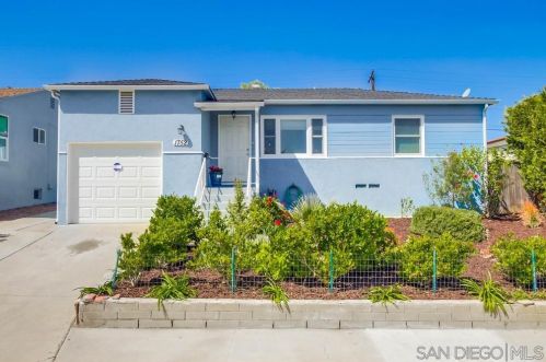 1752 49th St, San Diego, CA 92102-1329