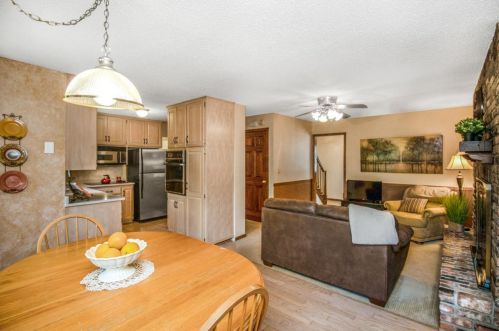 7216 Courtly Rd, Saint Paul MN  55125-1661 exterior