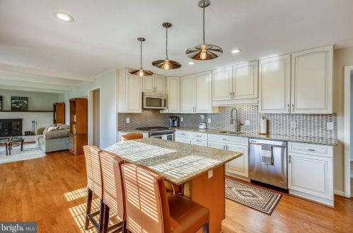 13726 Middlevale Ln, Silver Spring MD 20906-2116 exterior