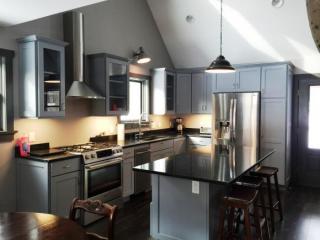 142 Delancey Rd, Goshen VT  05733 exterior