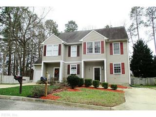 112 Callahan Dr, Williamsburg, VA