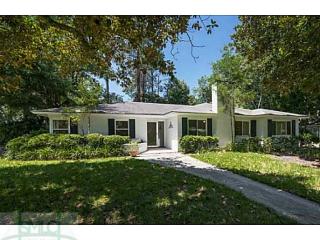 1421 Camden Cir, Savannah, GA 31406-5053