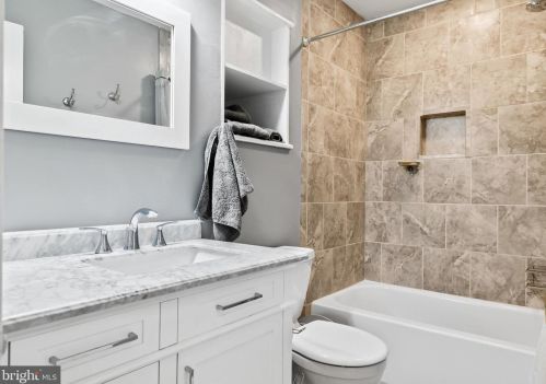 522 Mt Laurel Rd, Mount Laurel NJ  08054-9557 exterior