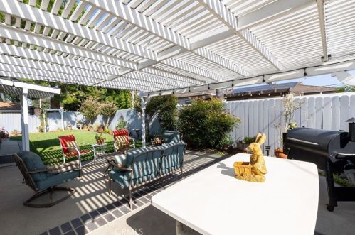 10280 Mina Ave, Whittier CA 90605-3319 exterior