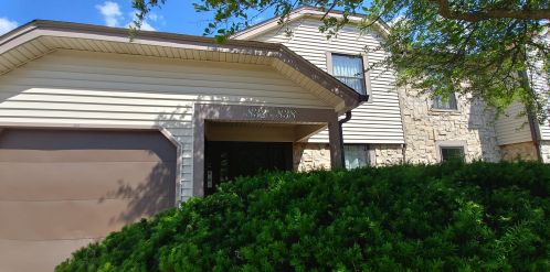 838 Stradford Cir, Buffalo Grove IL  60089-3370 exterior